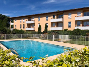 Très belle résidence avec piscine en Provence